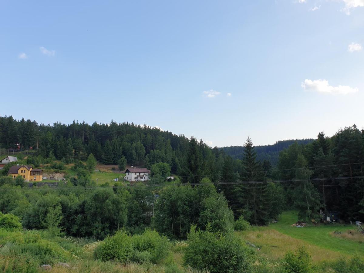 Penzion Lumis Nova Role Bagian luar foto